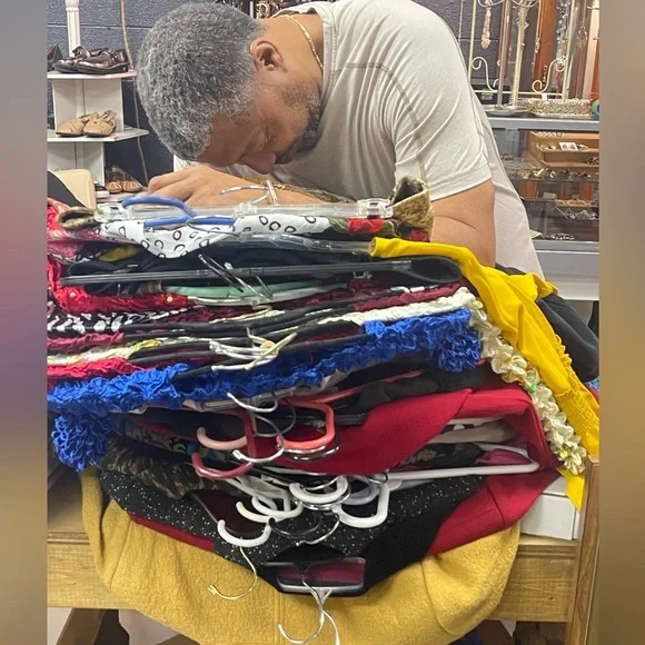 Vintage Handmade Black Crochet Shawl with Silver Highlights - Picture 13 of 16